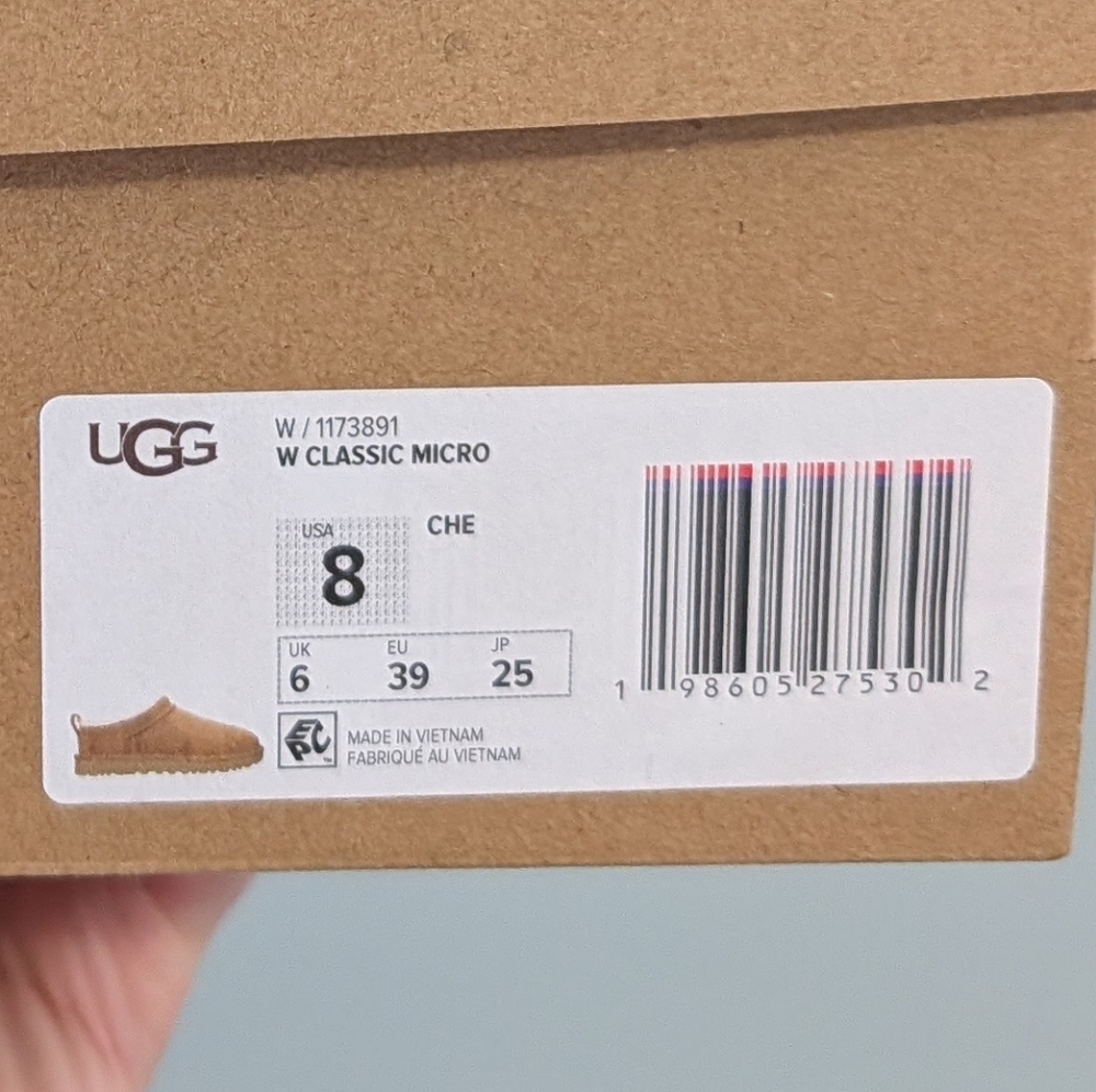 UGG Classic Mini Boots in Tan Box